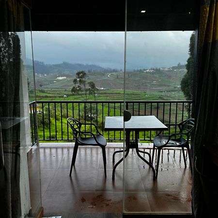 The Wooden Springs Bed & Breakfast Ooty Eksteriør bilde