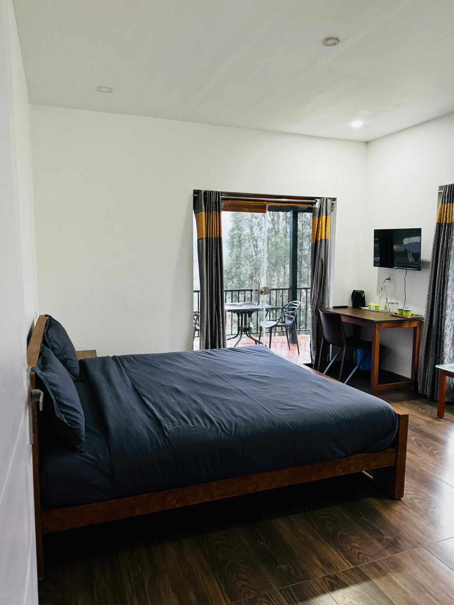 The Wooden Springs Bed & Breakfast Ooty Eksteriør bilde